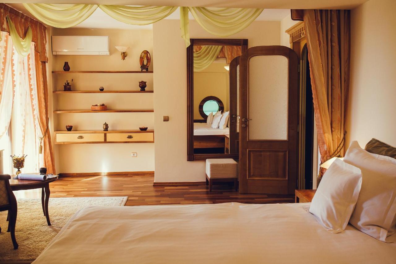 Denisa Boutique Hotel Poiana Brasov Luaran gambar
