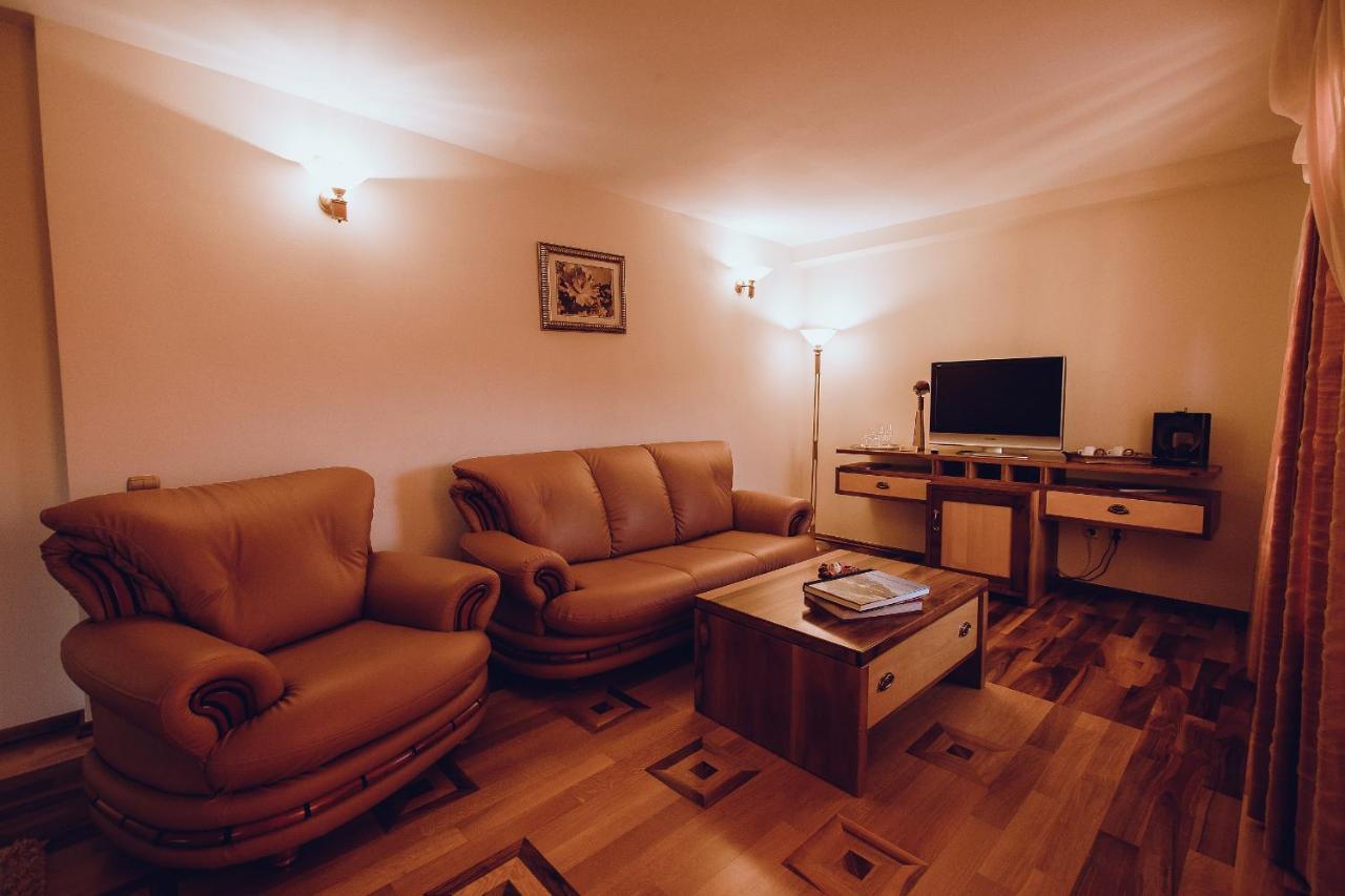 Denisa Boutique Hotel Poiana Brasov Luaran gambar